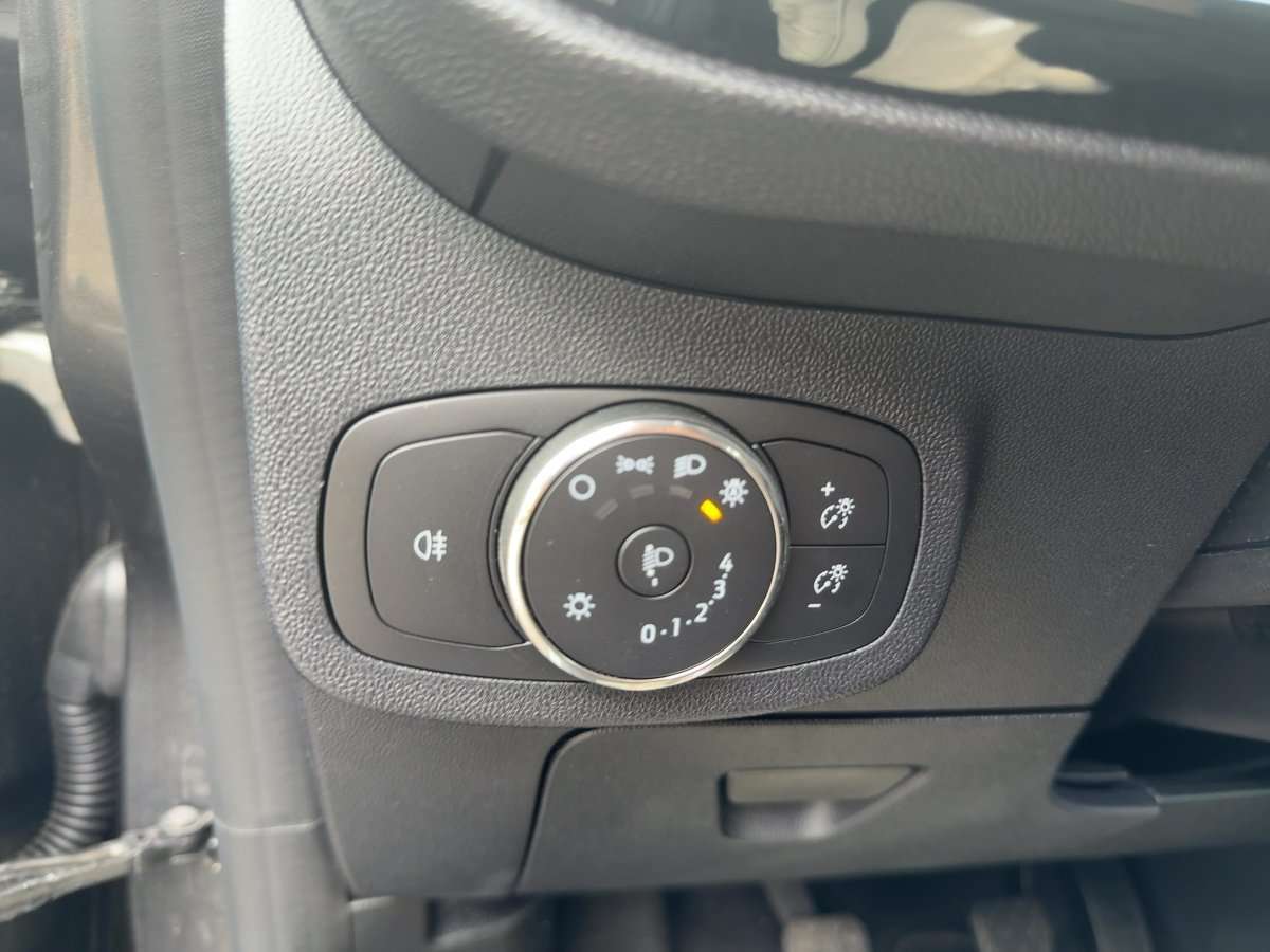 Fahrzeugbild eines Ford Fiesta