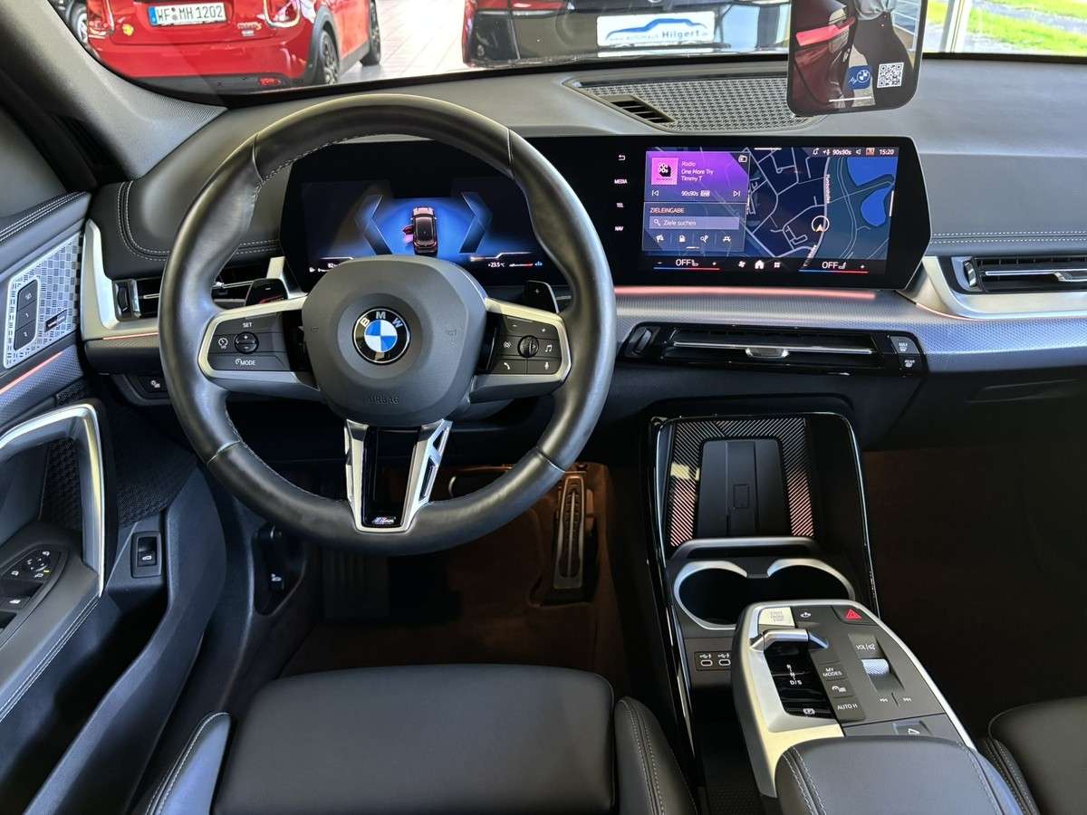 Fahrzeugbild eines BMW X1