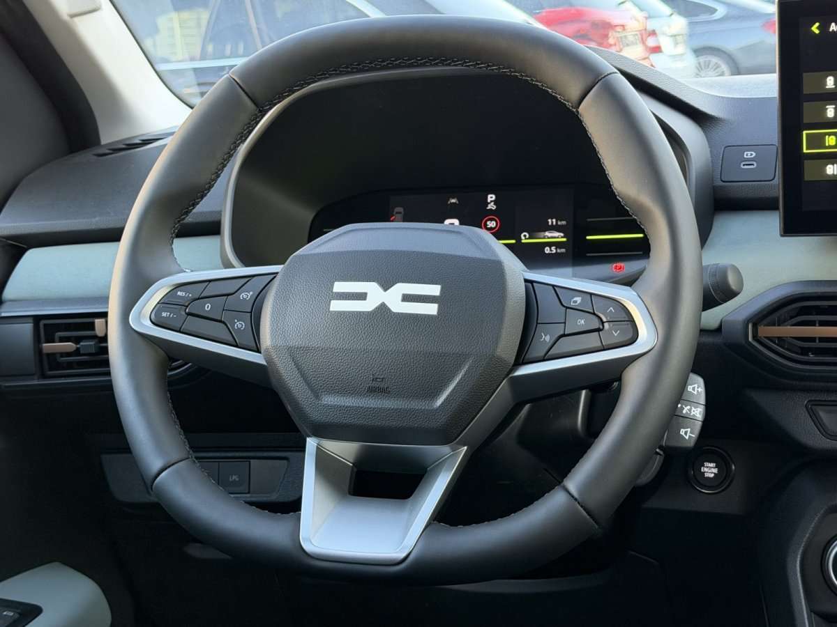 Fahrzeugbild eines Dacia Sandero