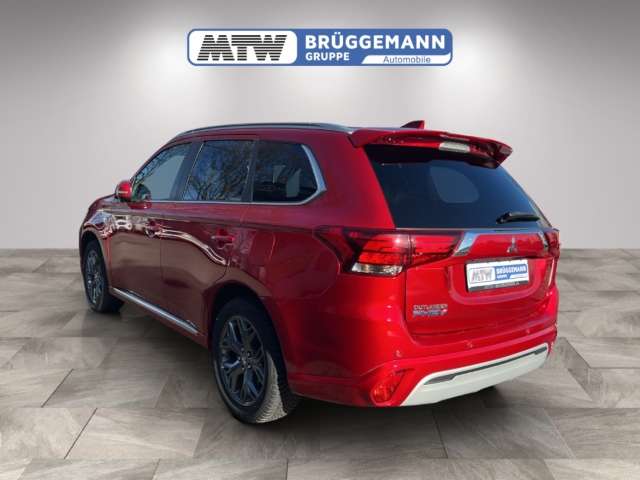 Fahrzeugbild eines Mitsubishi Outlander