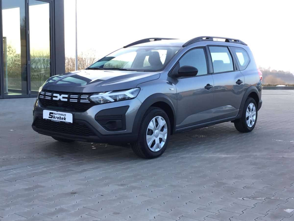 Fahrzeugbild eines Dacia Jogger