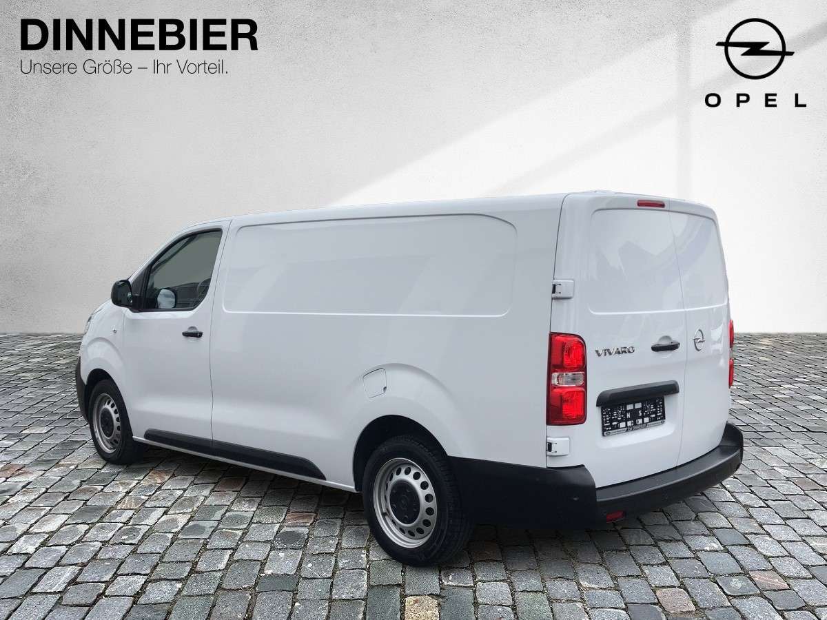 Fahrzeugbild eines Opel Vivaro