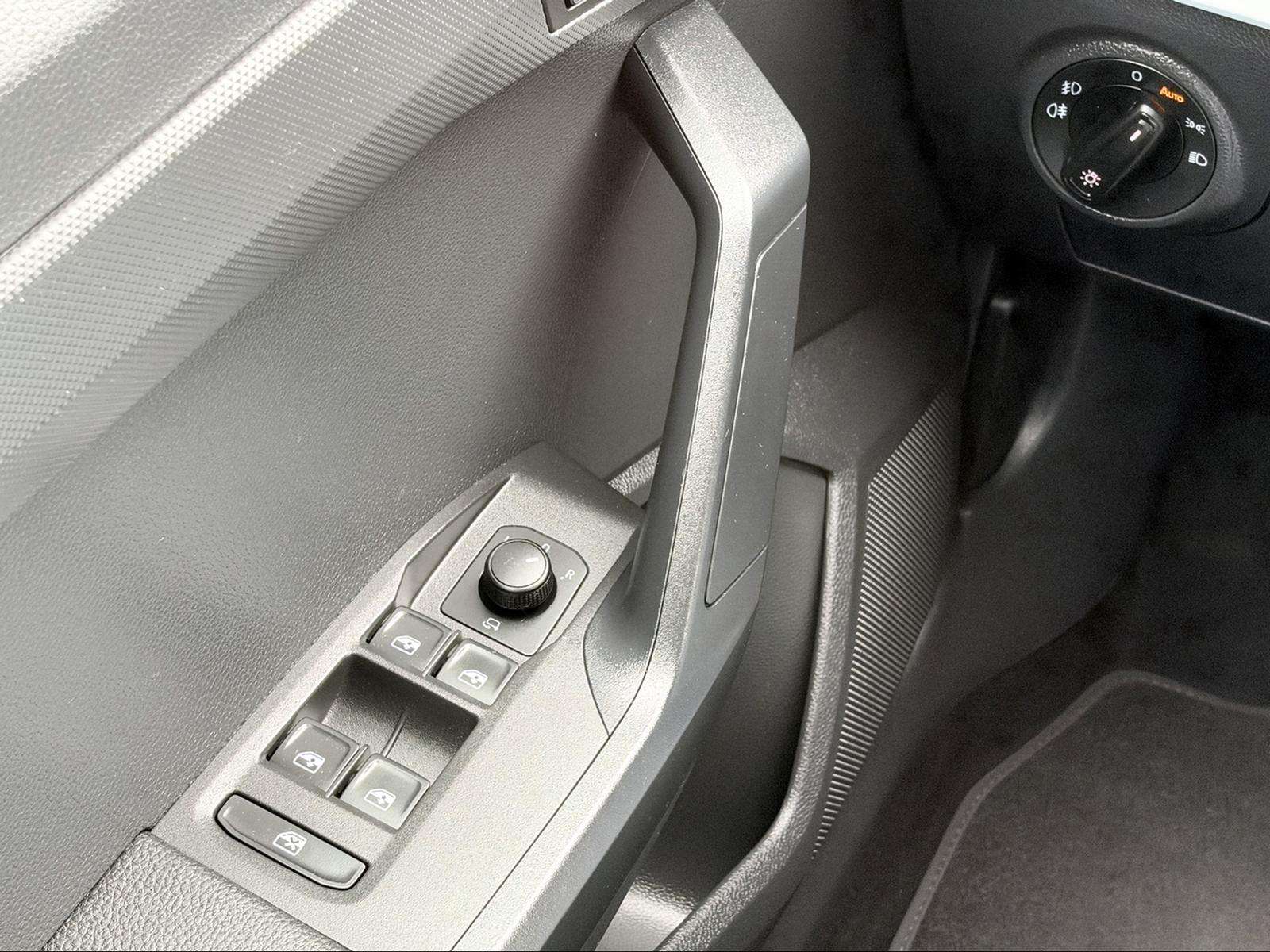 Fahrzeugbild eines SEAT Ibiza