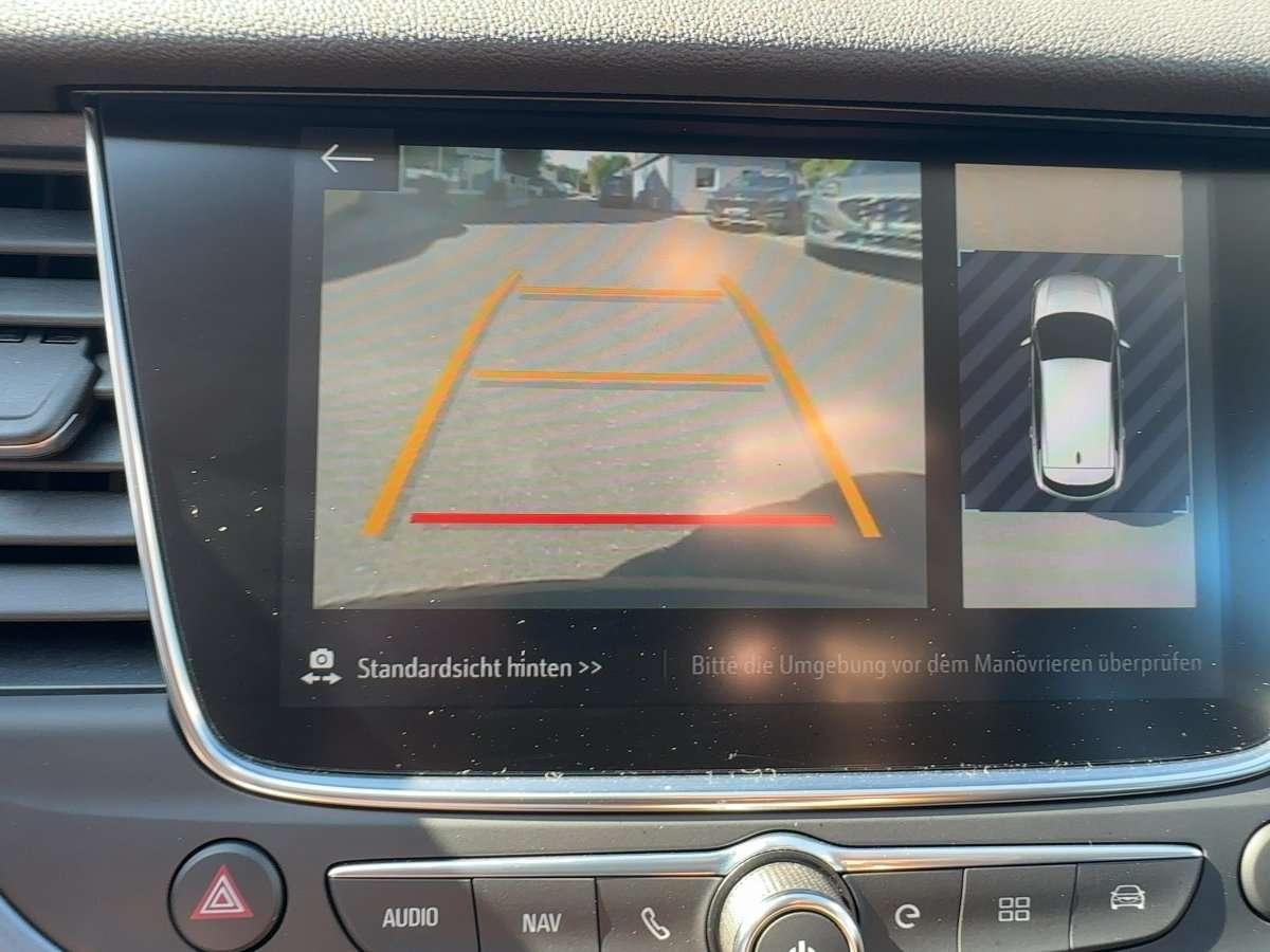 Fahrzeugbild eines Opel Grandland X