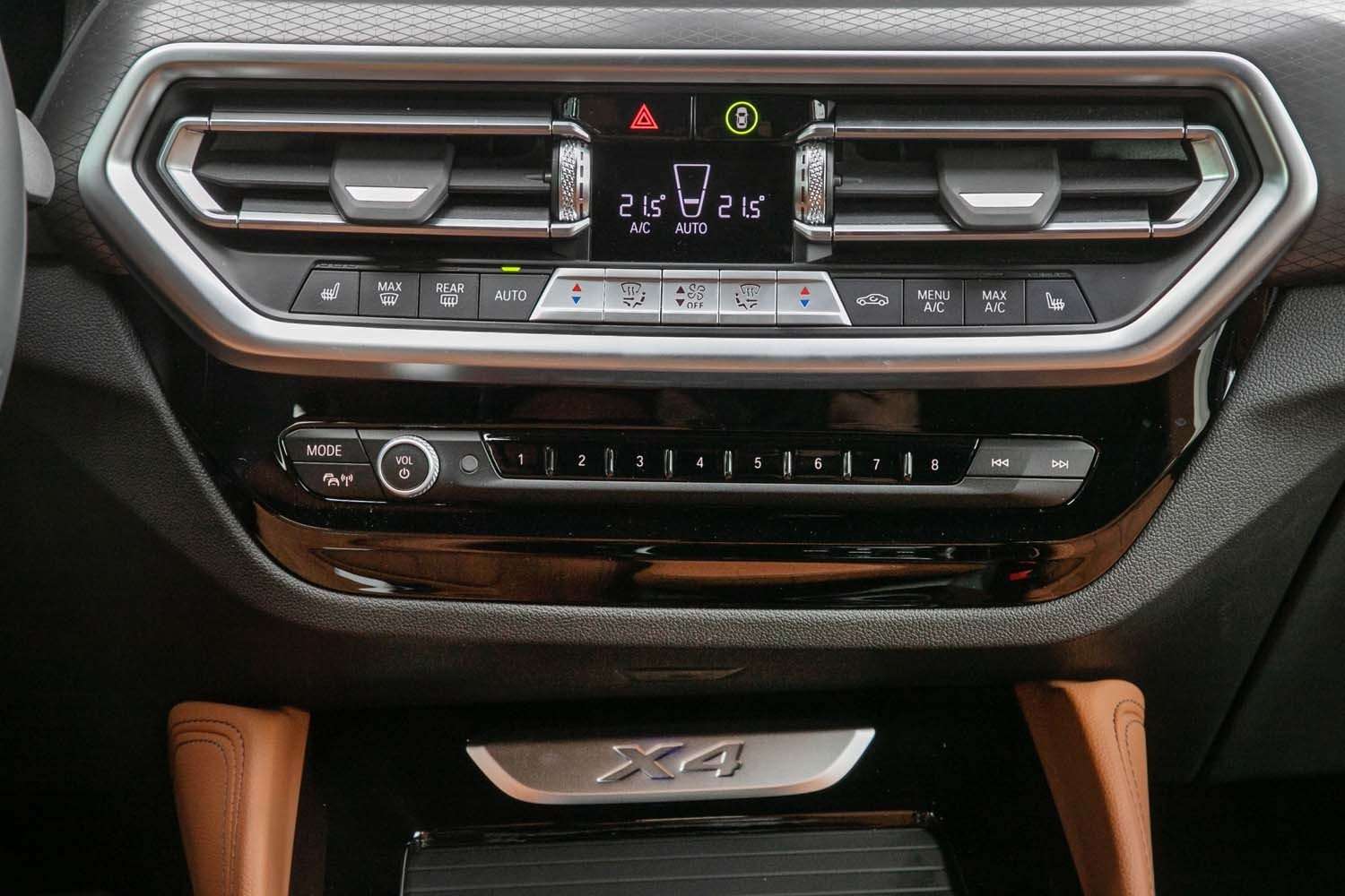 Fahrzeugbild eines BMW X4