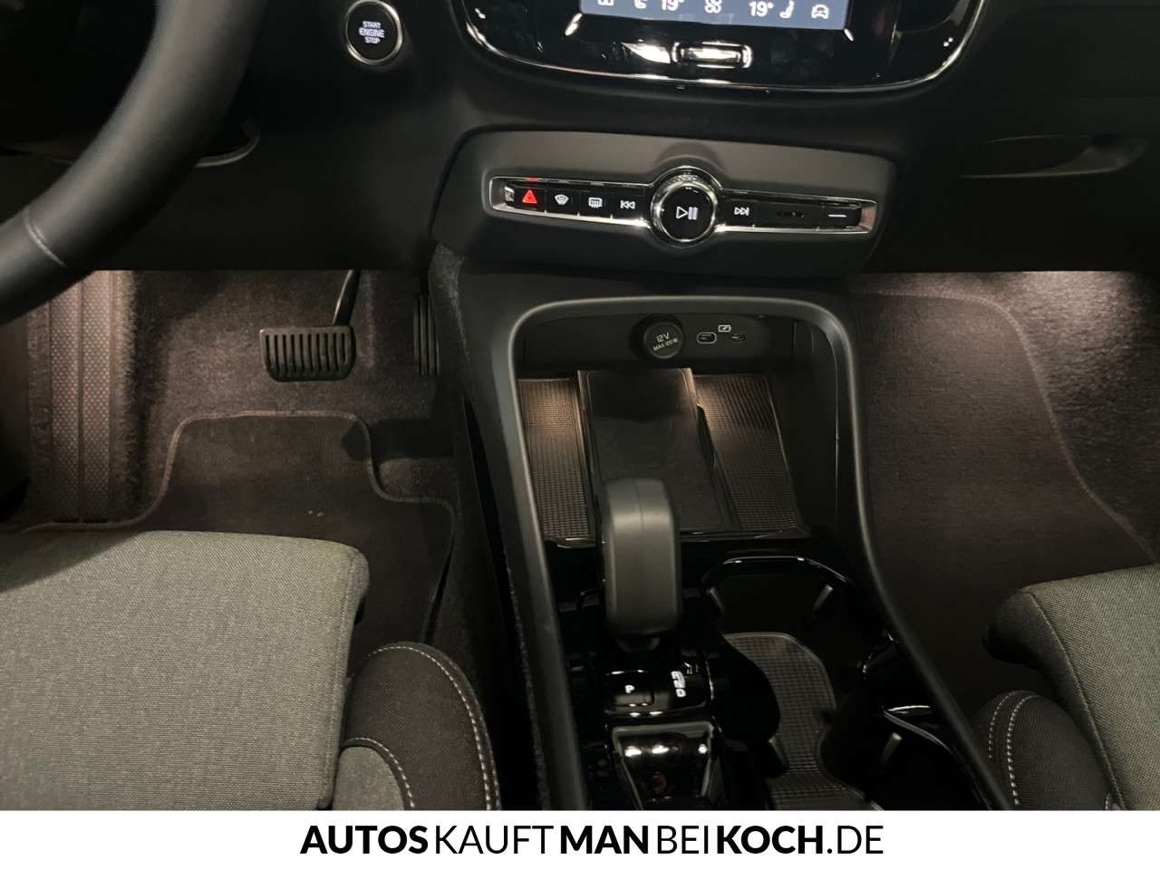Fahrzeugbild eines Volvo XC40
