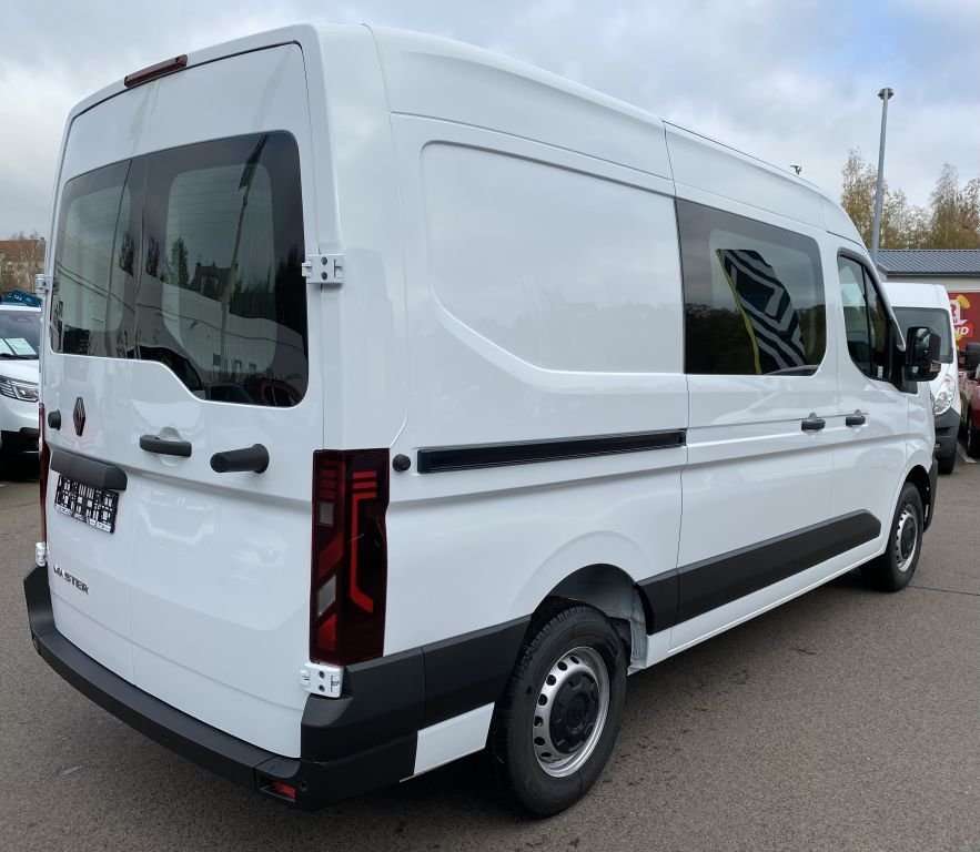 Fahrzeugbild eines Renault Master