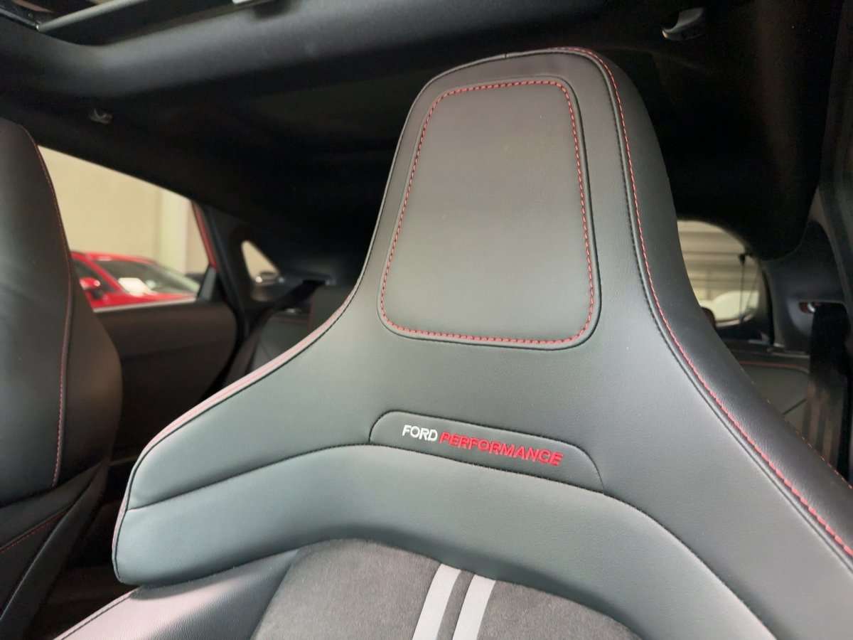 Fahrzeugbild eines Ford Puma