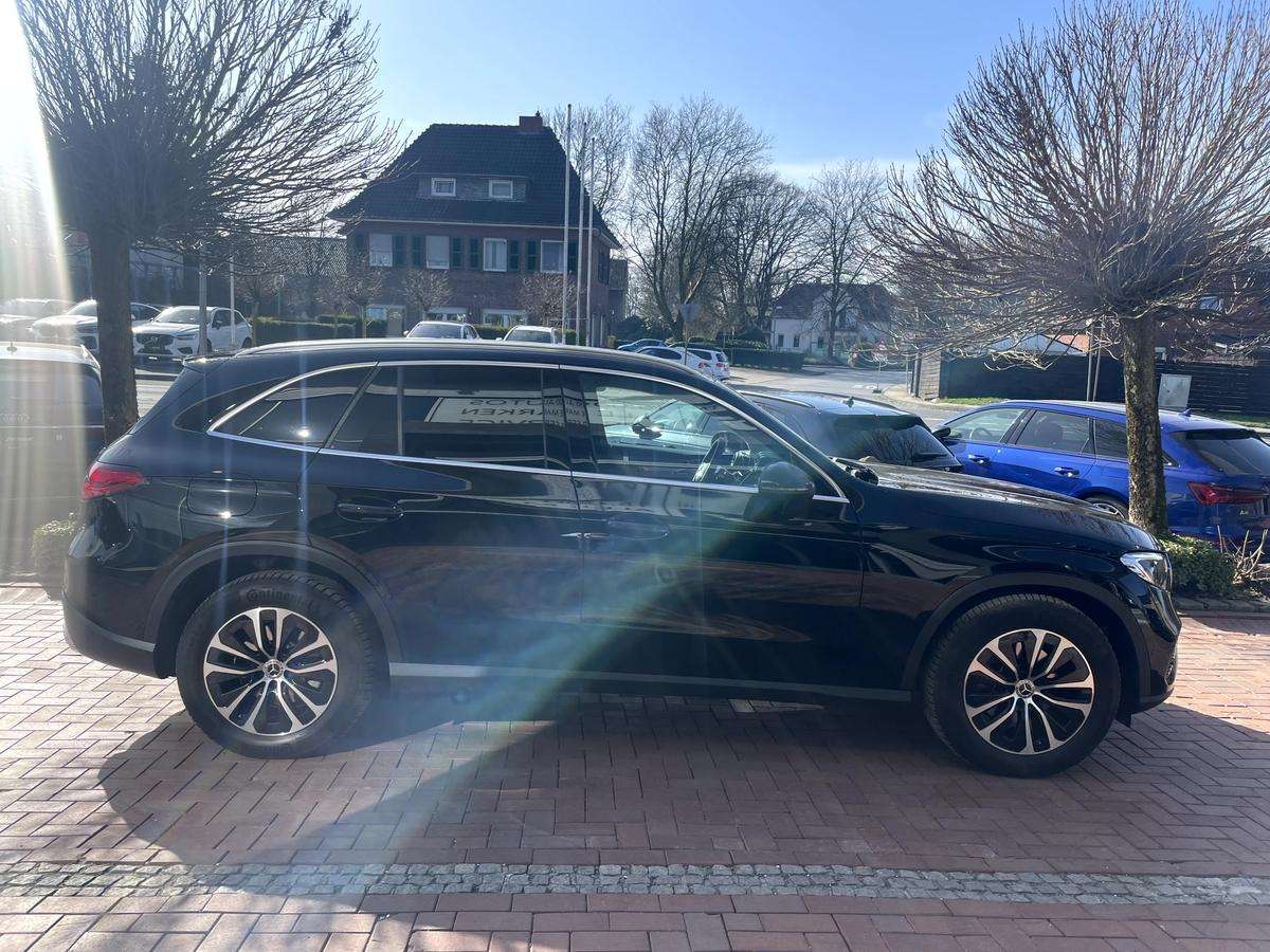 Fahrzeugbild eines Mercedes-Benz GLC