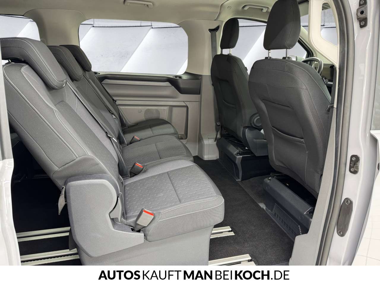 Fahrzeugbild eines Ford Tourneo Custom