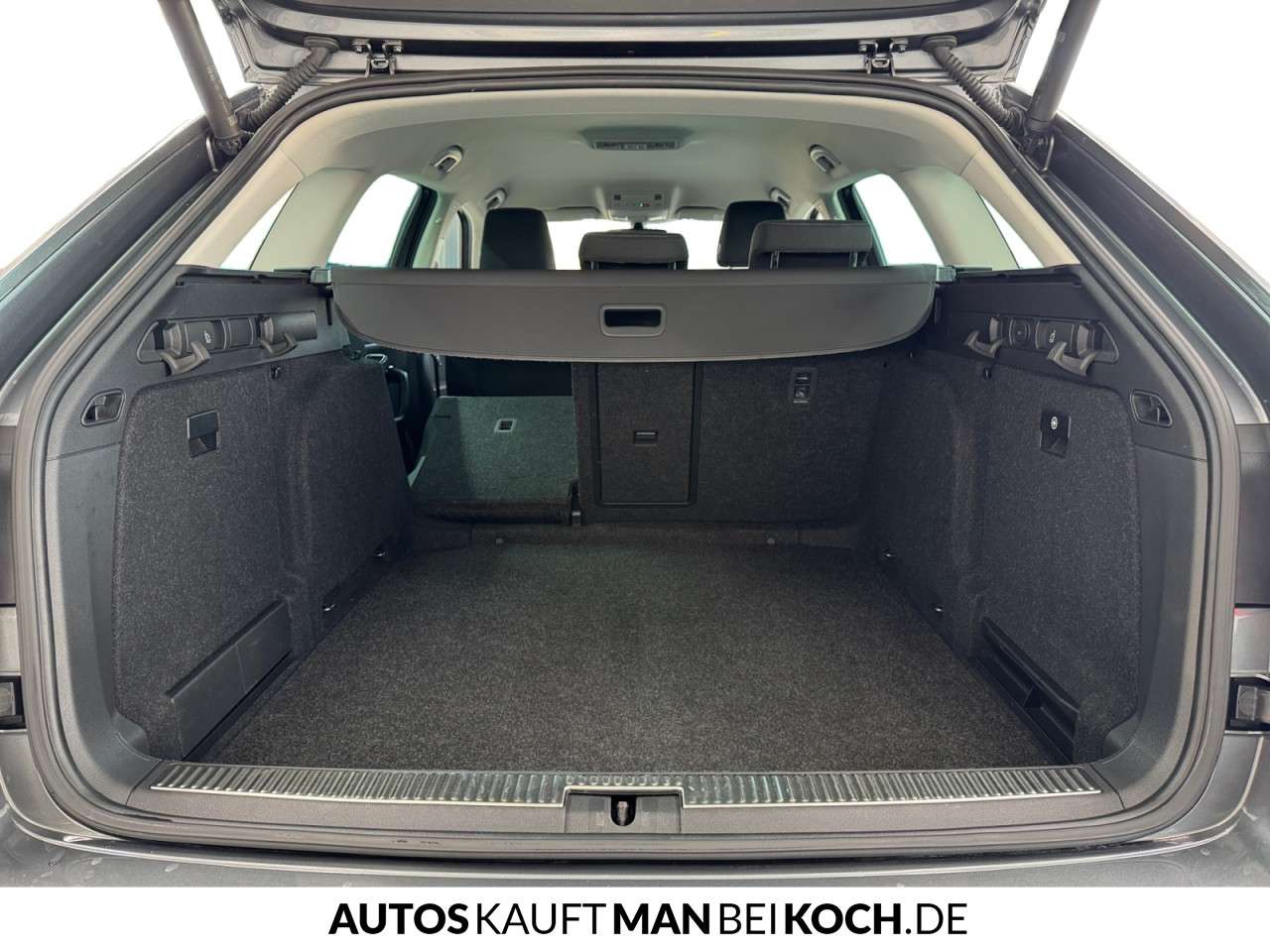Fahrzeugbild eines Skoda Superb