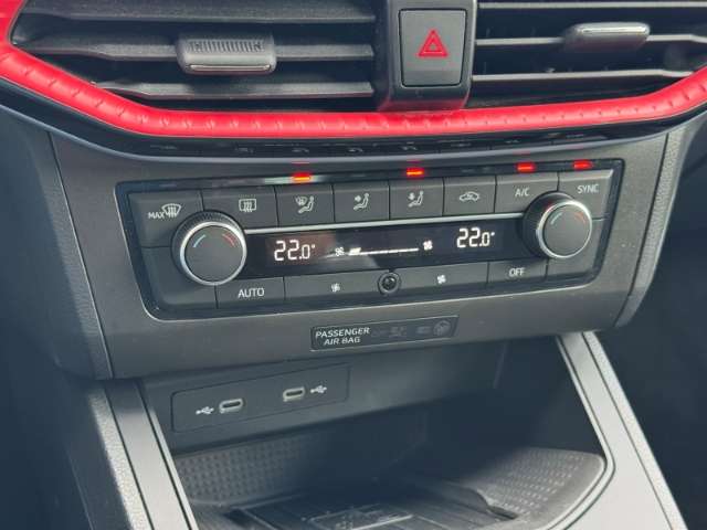 Fahrzeugbild eines SEAT Ibiza
