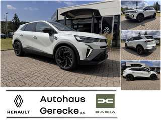 Schräge Frontansicht auf einen Renault Symbioz , freigestellt