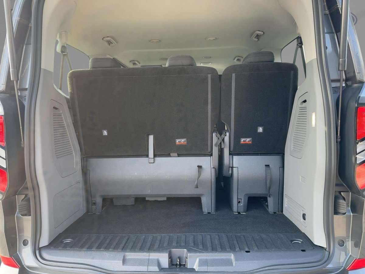 Fahrzeugbild eines Ford Tourneo Custom