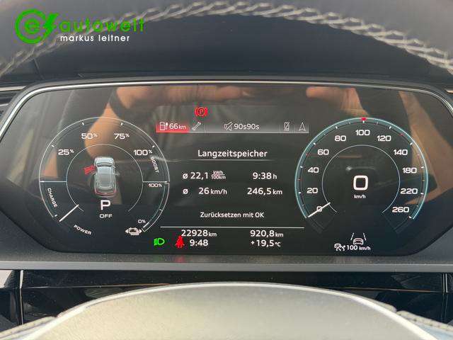 Fahrzeugbild eines Audi Q8 e-tron
