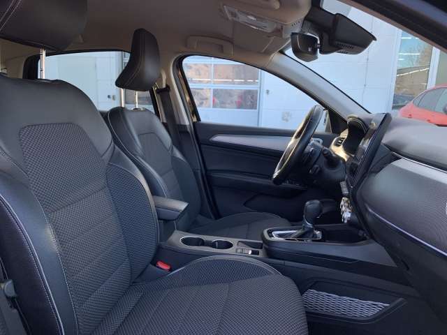 Fahrzeugbild eines Renault Arkana