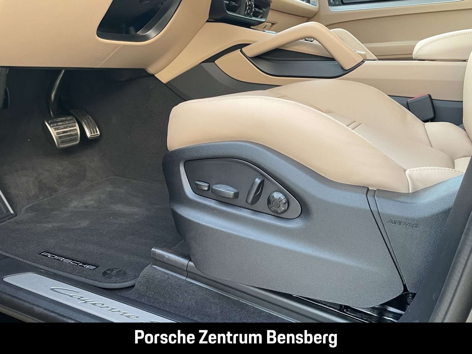 Fahrzeugbild eines Porsche Cayenne