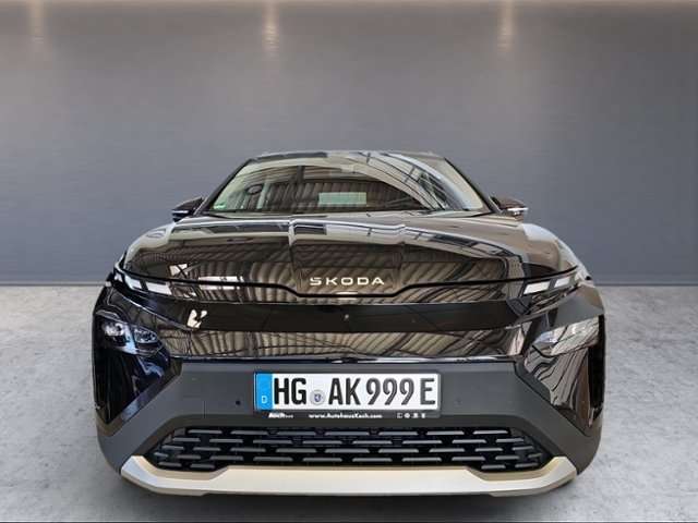 Fahrzeugbild eines Skoda ELROQ