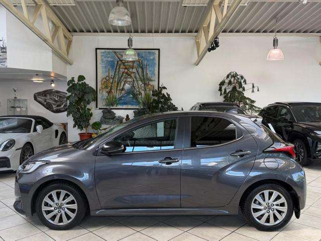 Fahrzeugbild eines Mazda Mazda2 Hybrid