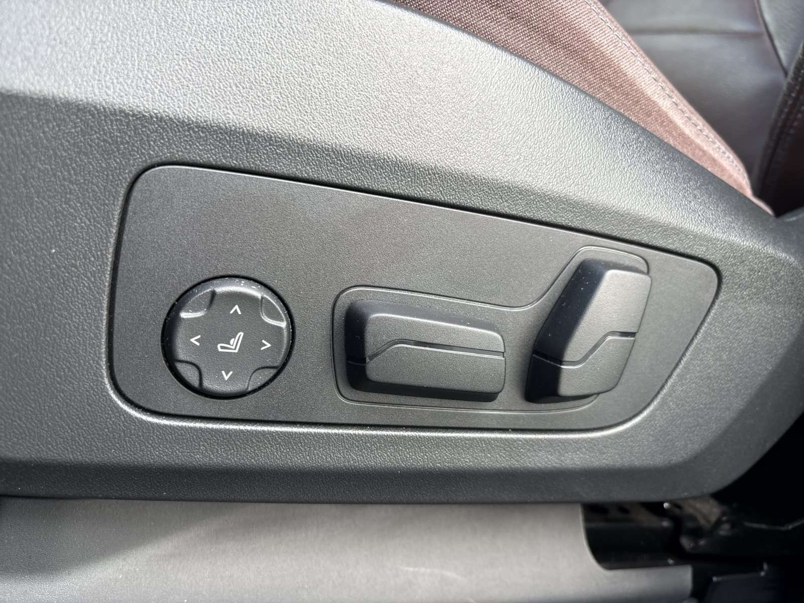 Fahrzeugbild eines BMW X1