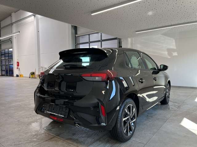 Fahrzeugbild eines Opel Corsa