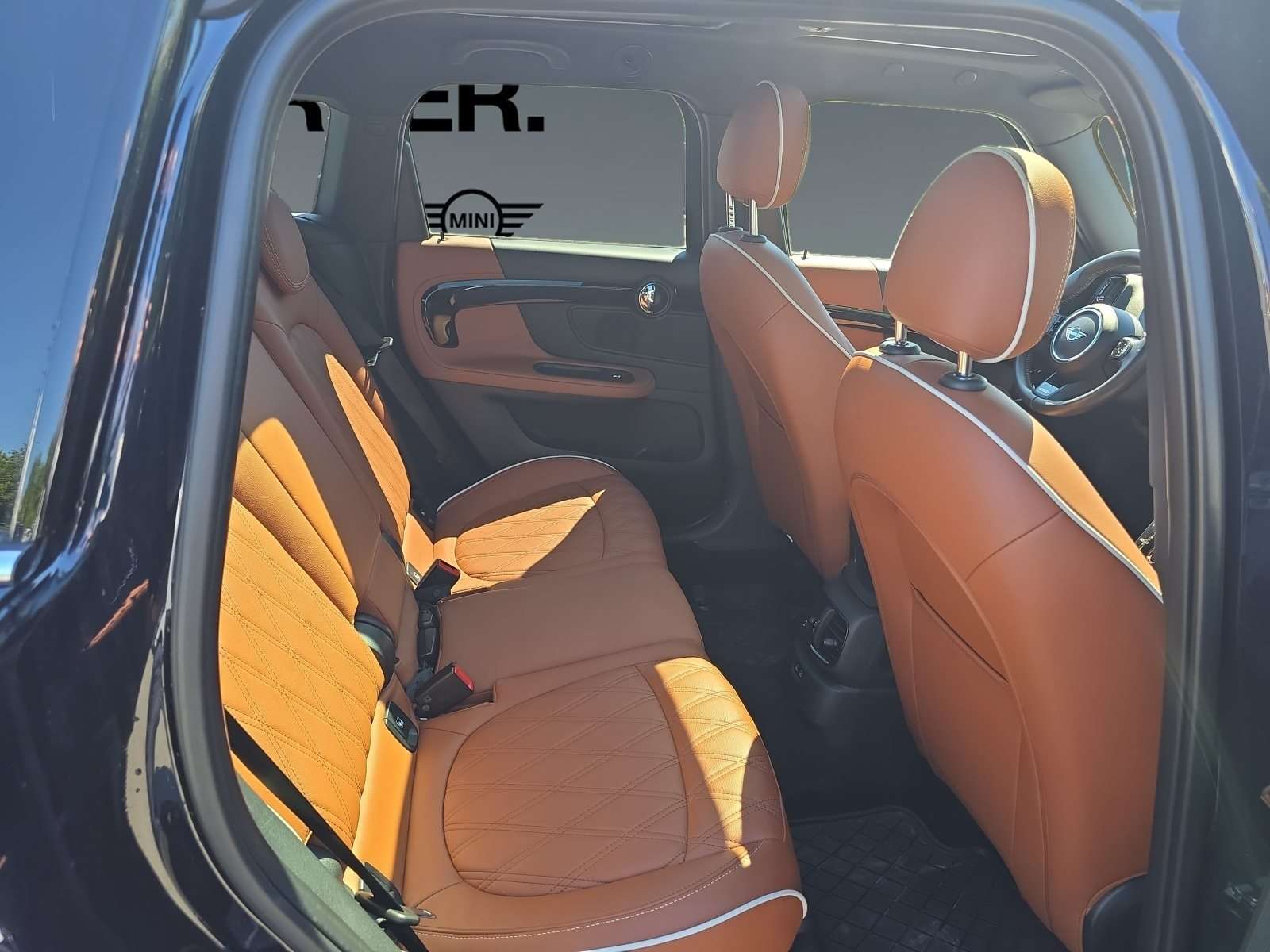 Fahrzeugbild eines MINI MINI