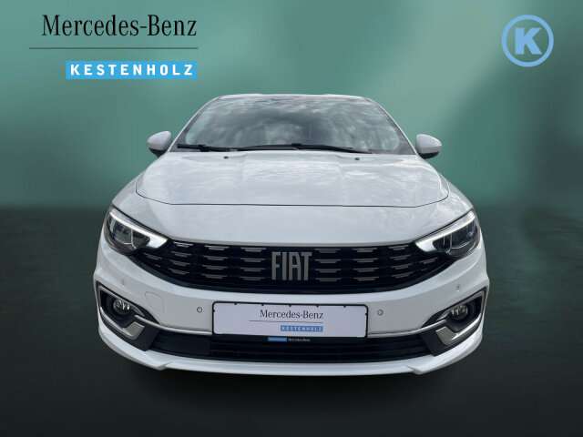 Fahrzeugbild eines Fiat Tipo