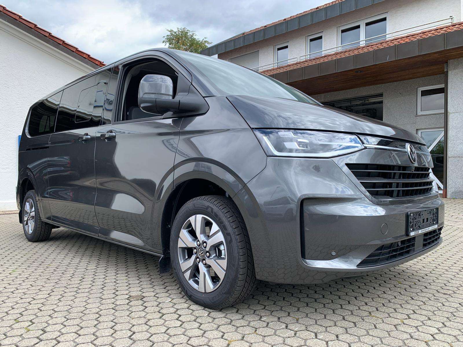 Fahrzeugbild eines Volkswagen Caravelle