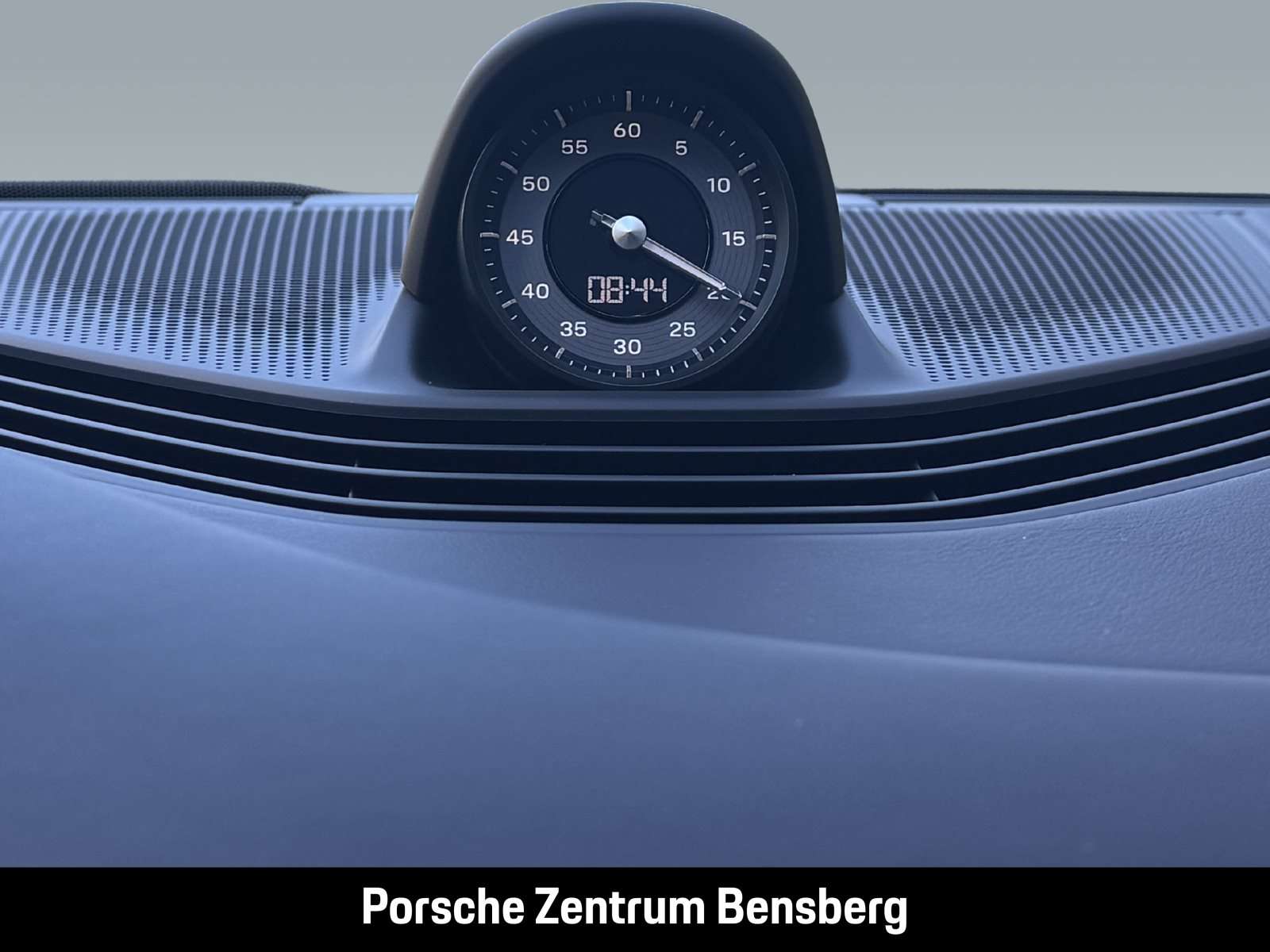 Fahrzeugbild eines Porsche Taycan