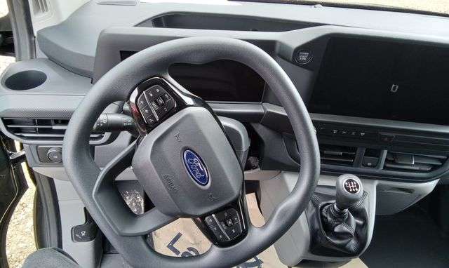 Fahrzeugbild eines Ford Transit