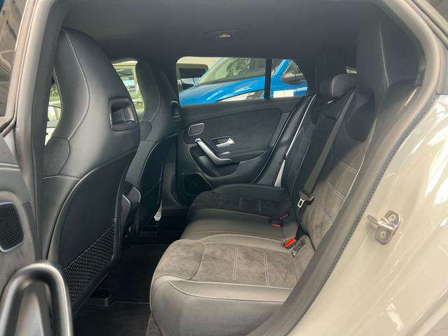 Fahrzeugbild eines Mercedes-Benz CLA