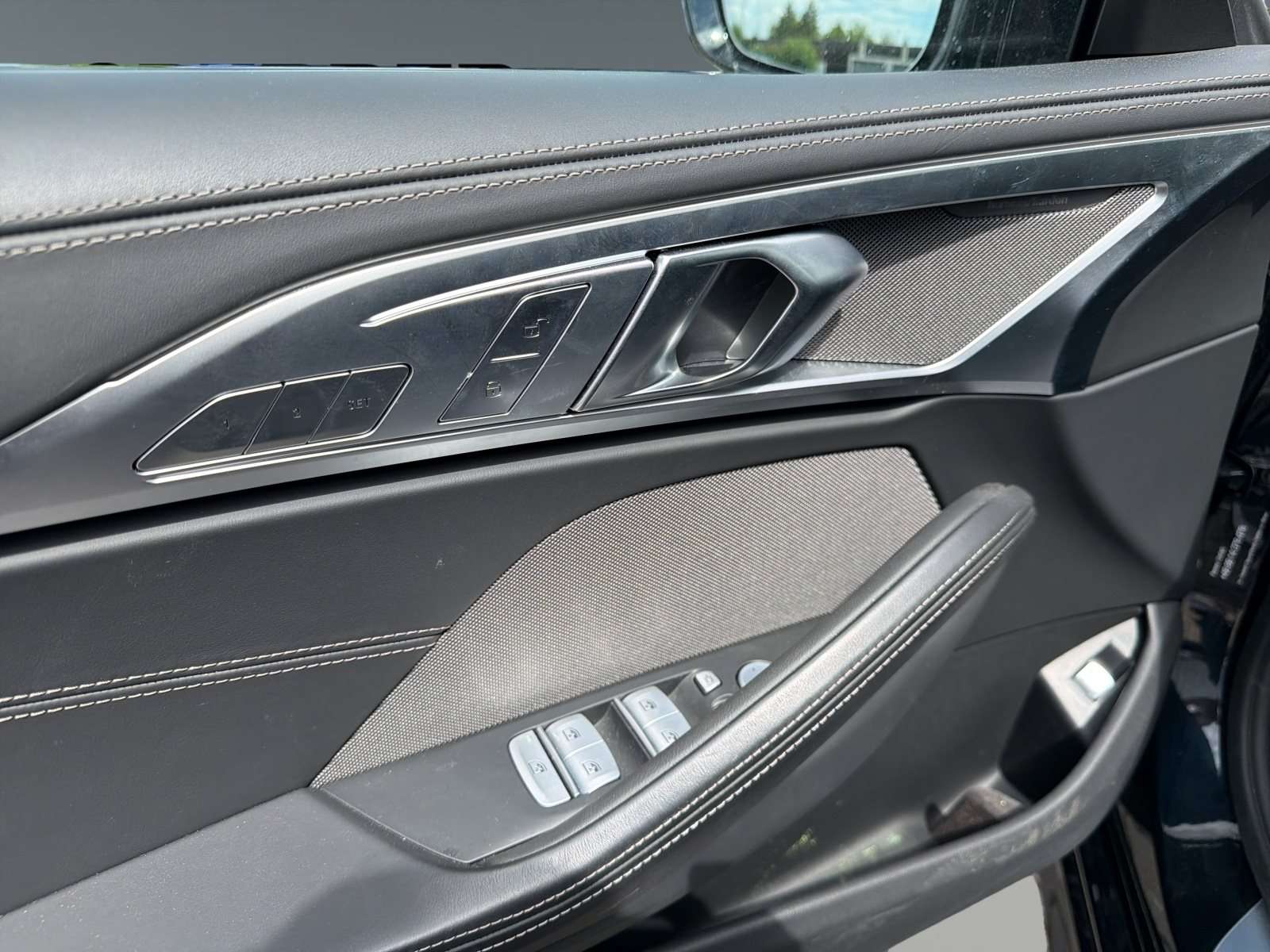 Fahrzeugbild eines BMW 8er-Reihe