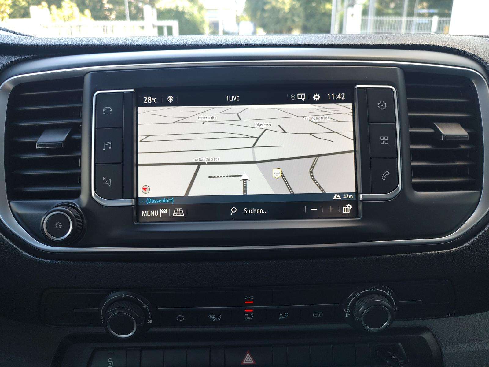 Fahrzeugbild eines Opel Vivaro