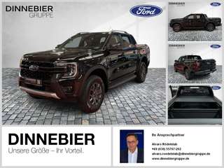 Schräge Frontansicht auf einen Ford Ranger , freigestellt