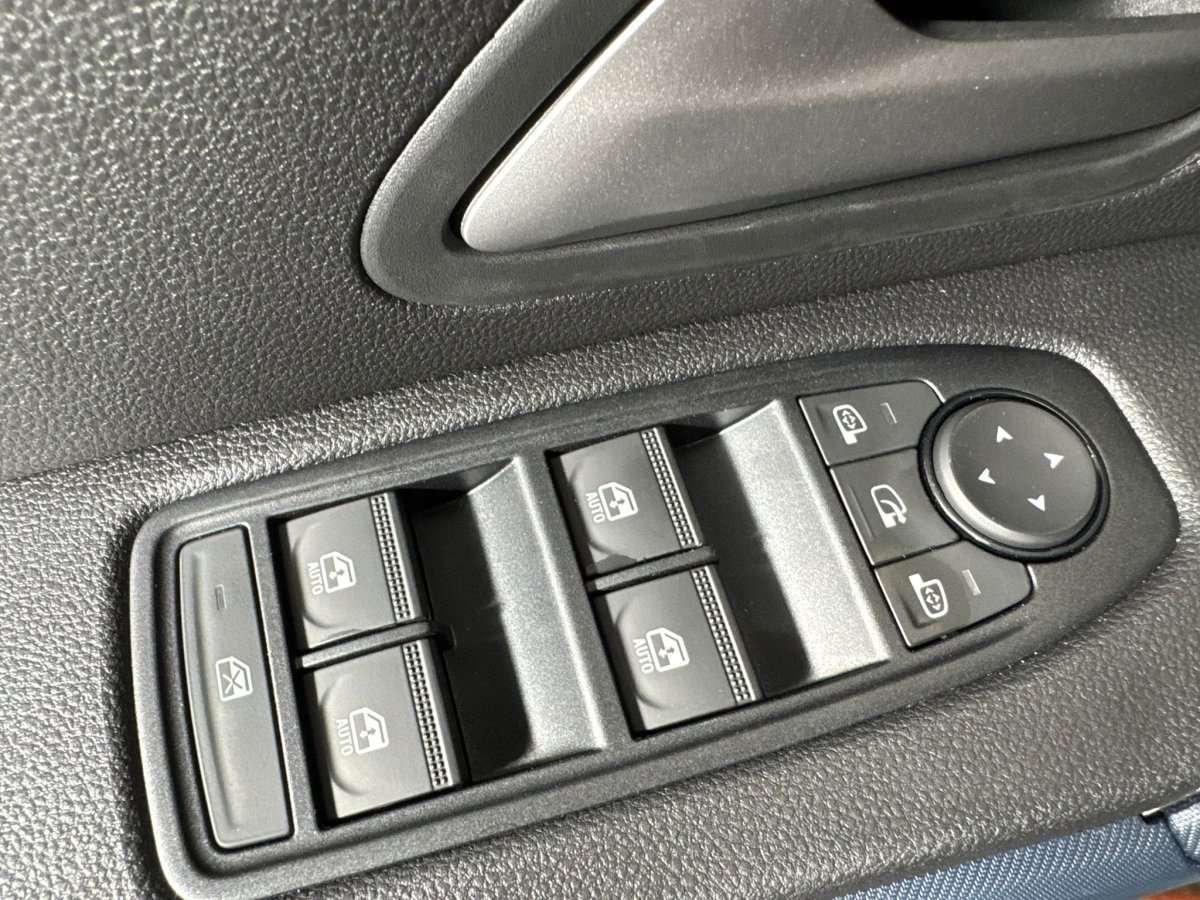 Fahrzeugbild eines Dacia Duster