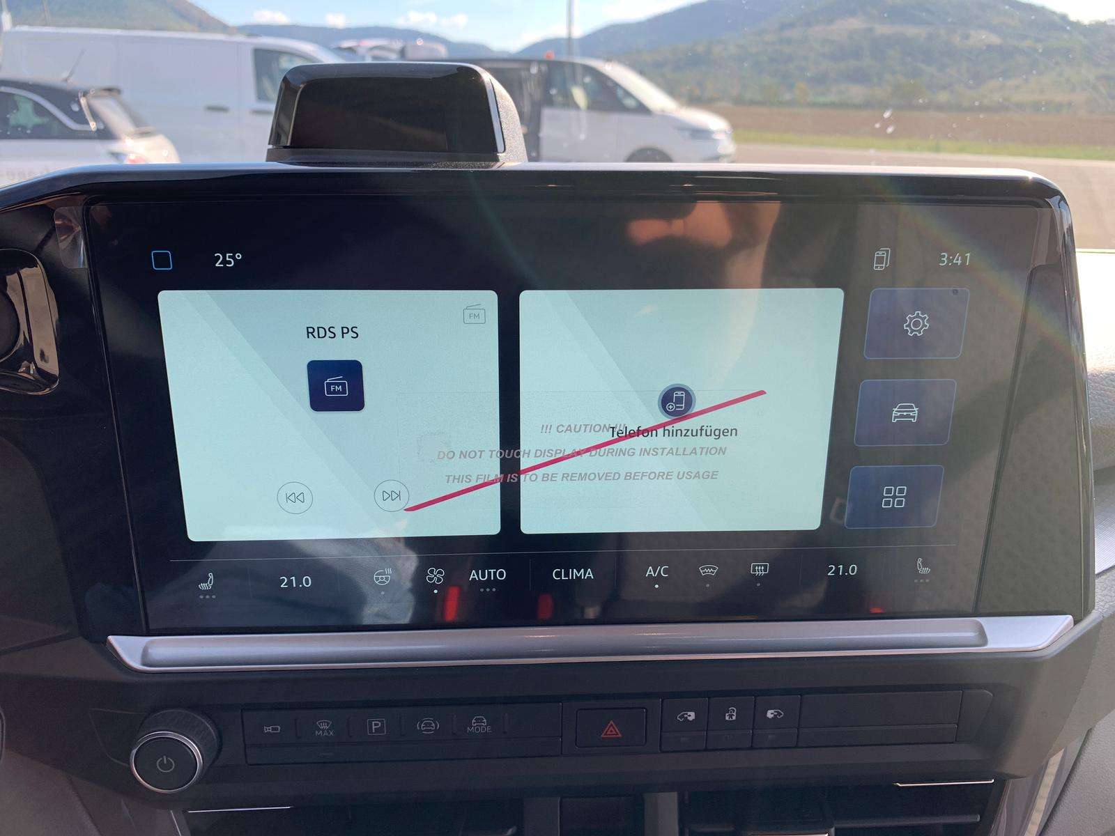 Fahrzeugbild eines Volkswagen Caravelle