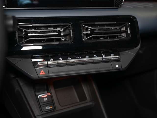 Fahrzeugbild eines Nissan Micra