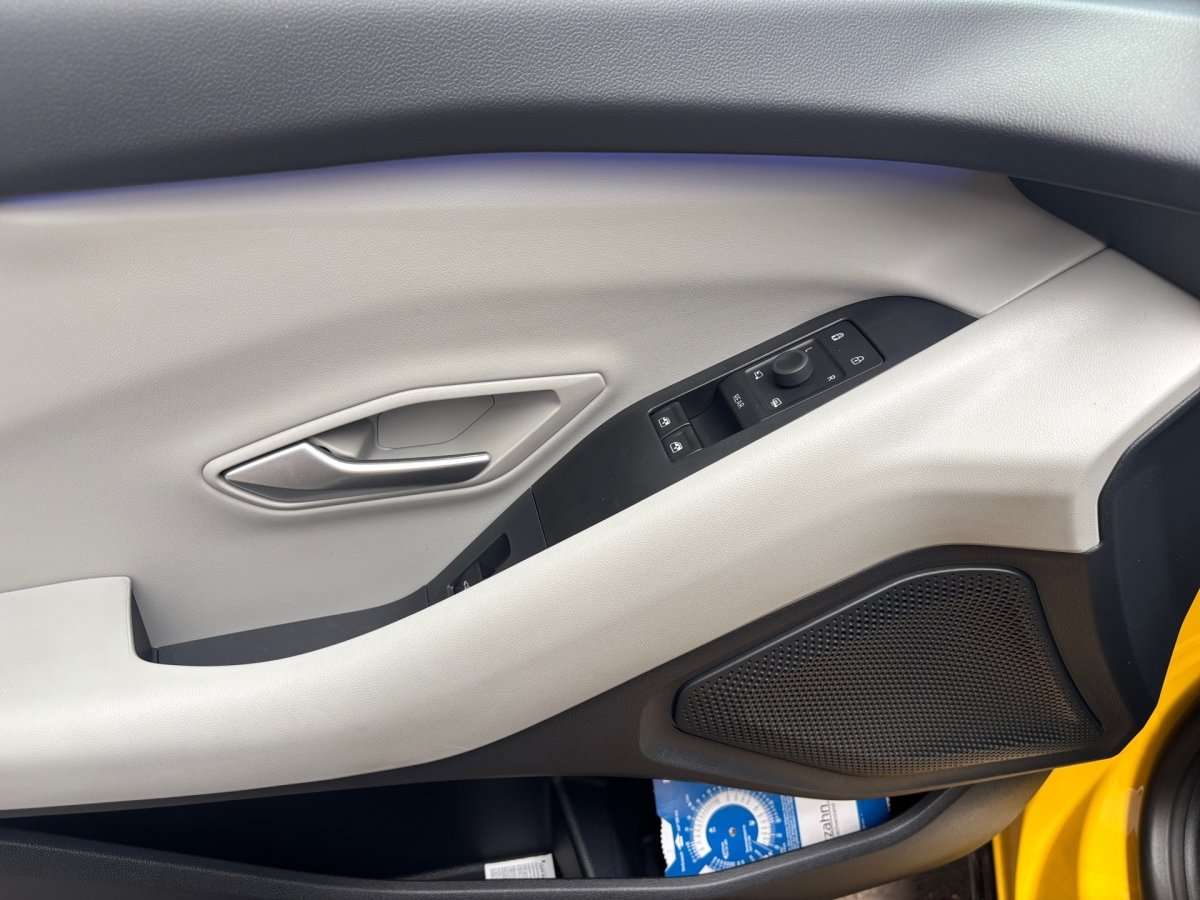 Fahrzeugbild eines Ford Capri