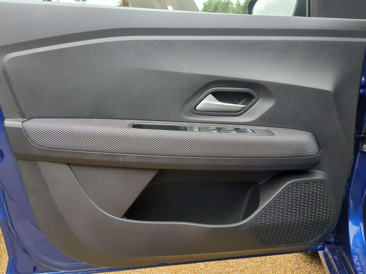 Fahrzeugbild eines Dacia Sandero