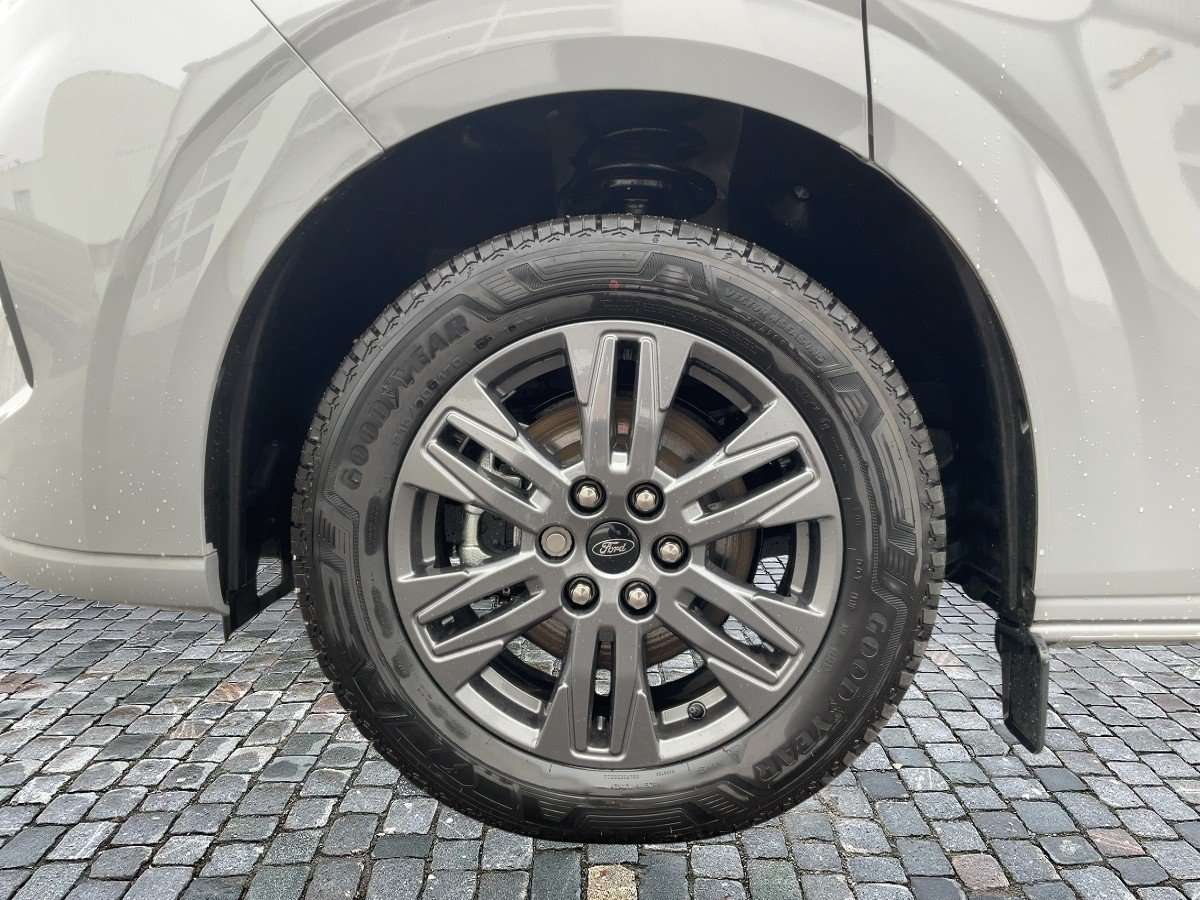 Fahrzeugbild eines Ford Tourneo Custom
