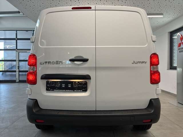 Fahrzeugbild eines Citroën Jumpy