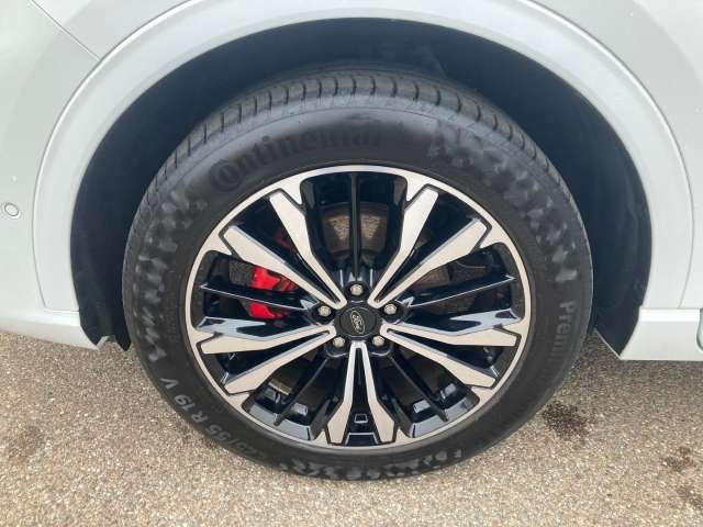 Fahrzeugbild eines Ford Kuga