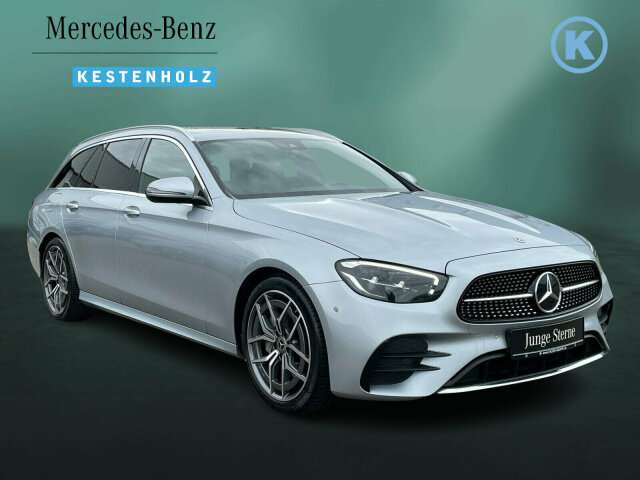 Fahrzeugbild eines Mercedes-Benz E-Klasse