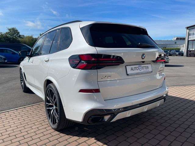 Fahrzeugbild eines BMW X5