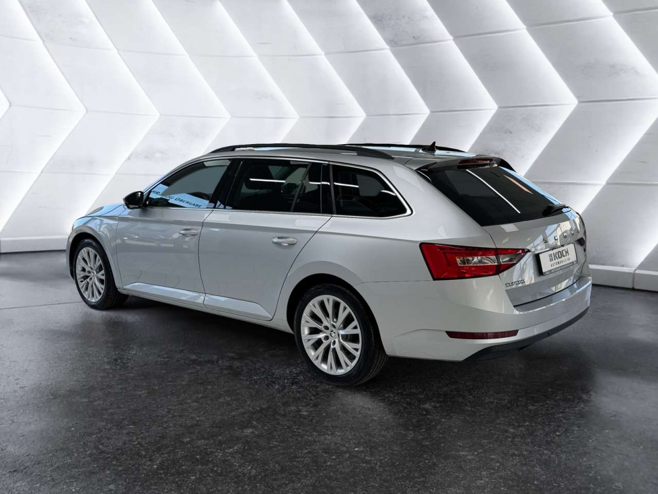 Fahrzeugbild eines Skoda Superb