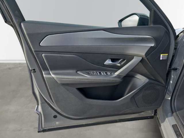 Fahrzeugbild eines Peugeot 408
