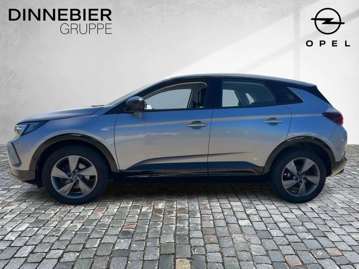 Fahrzeugbild eines Opel Grandland X