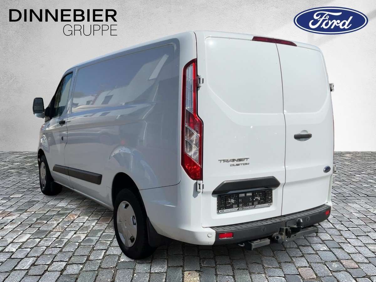 Fahrzeugbild eines Ford Transit Custom