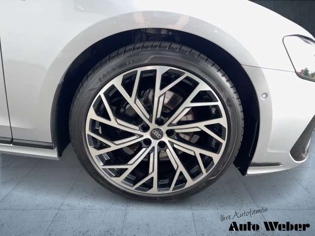 Fahrzeugbild eines Audi A8