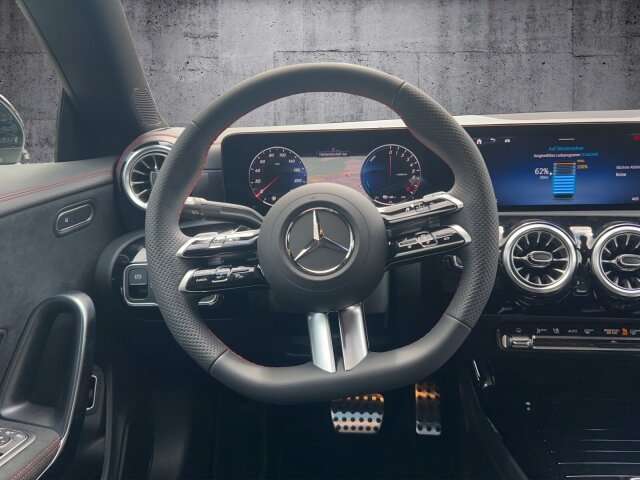 Fahrzeugbild eines Mercedes-Benz CLA